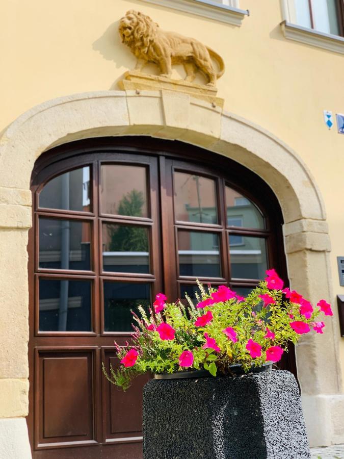 Hotel, Apartament Pod Zlotym Lwem W Samym Centrum Miasta Z Darmowym Parkingiem VII クウォツコ エクステリア 写真